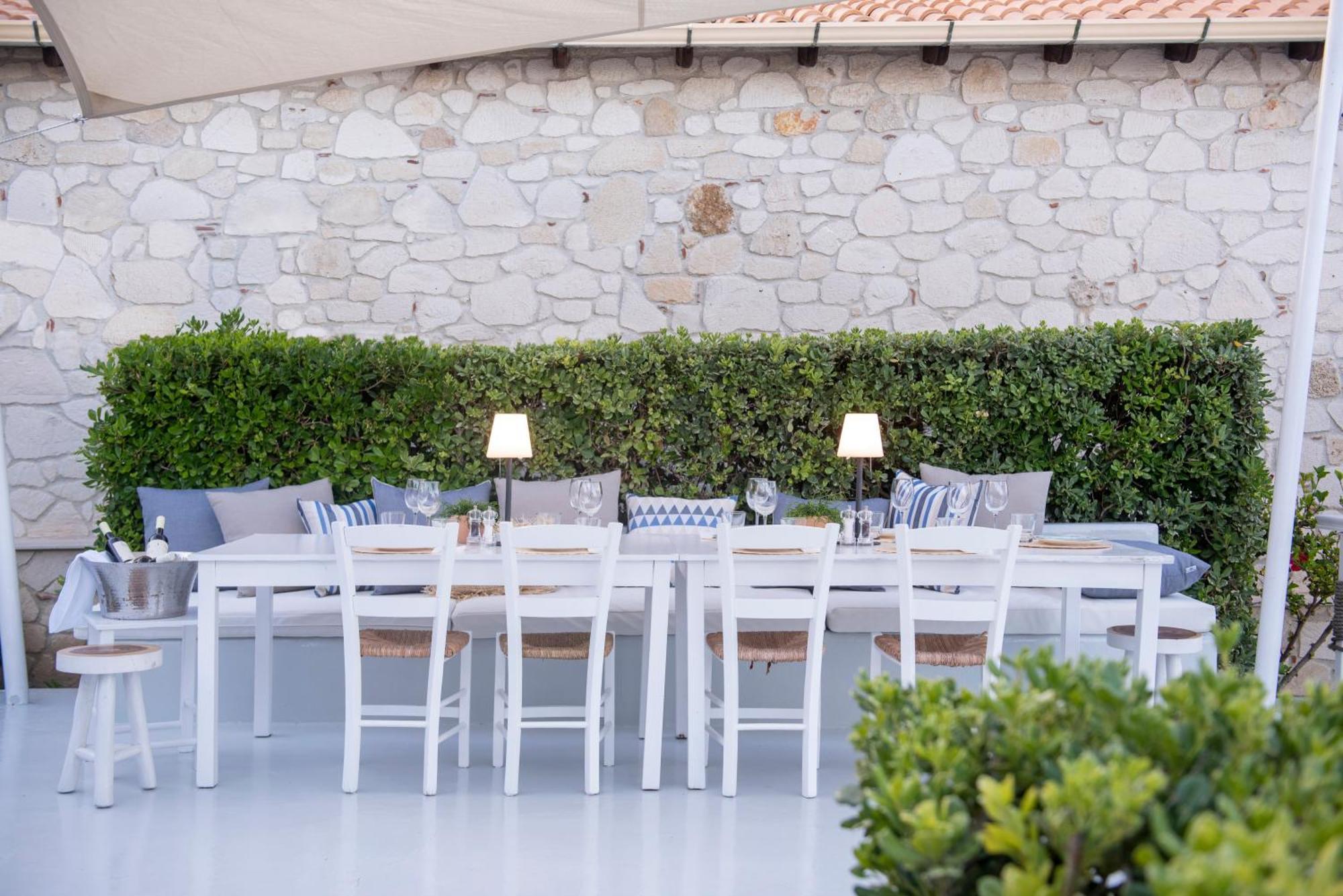 אפיטוס White Suites Resort מראה חיצוני תמונה
